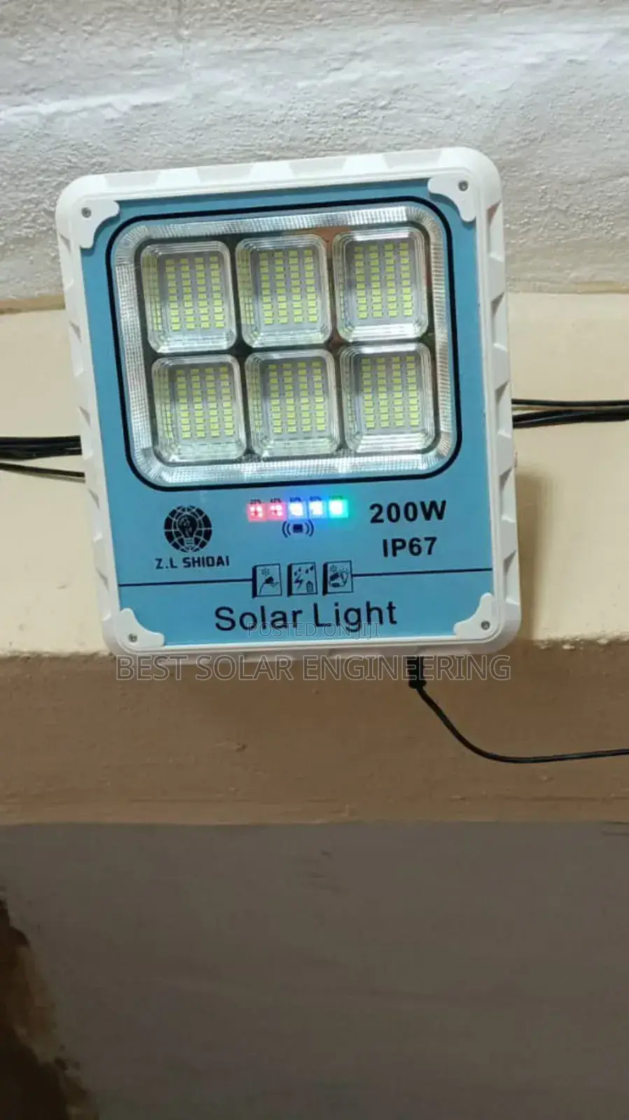 200W Solar Flood Light