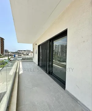Furnished 3bdrm Block of Flats in Private Estate Ikoyi for rent