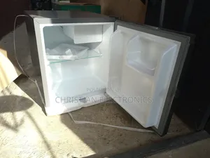 Hisense 45l Bedside Refrigerator Brand New