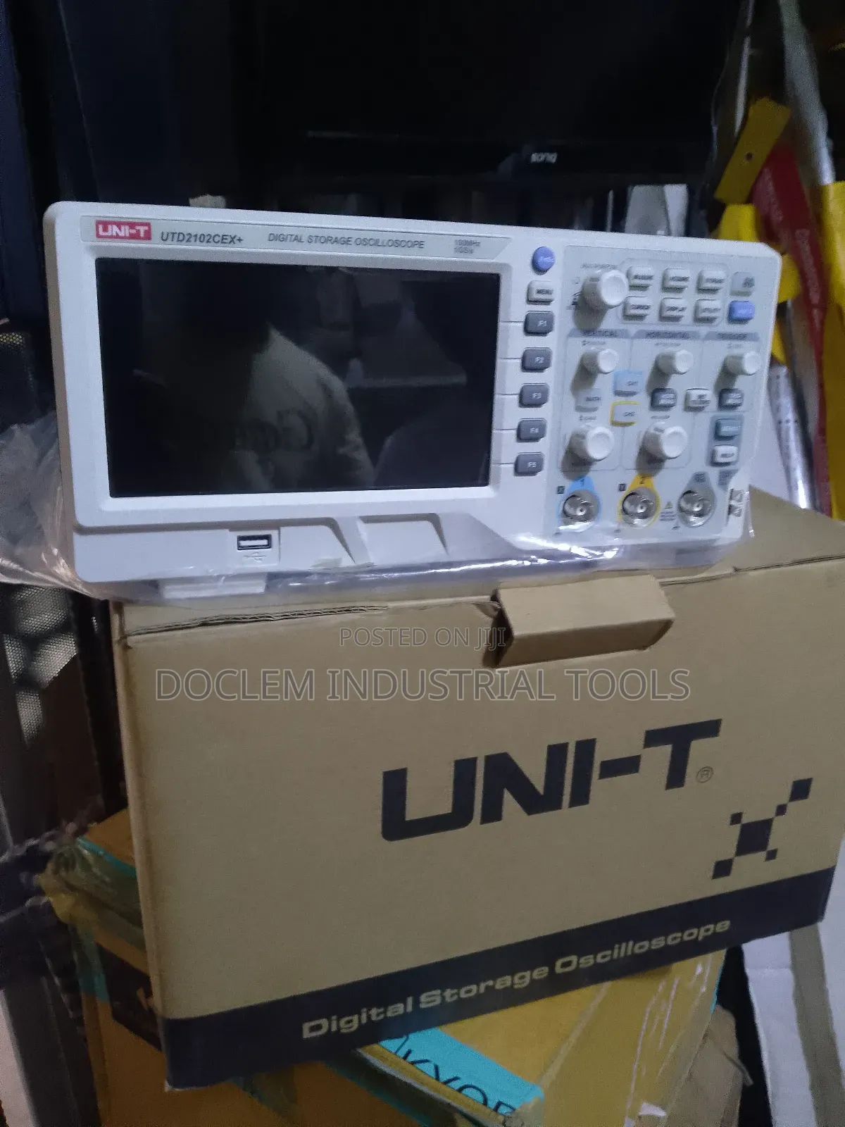 100MHZ Oscilloscope Meter