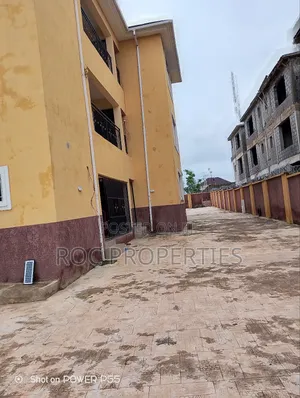 Photo - 3bdrm Block of Flats in Kaura for rent