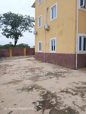 3bdrm Block of Flats in Kaura for rent
