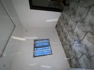 2bdrm Block of Flats in Dawaki for rent