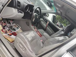 Toyota Highlander 2010 Silver