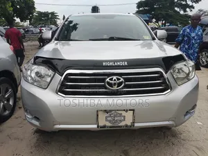 Toyota Highlander 2010 Silver