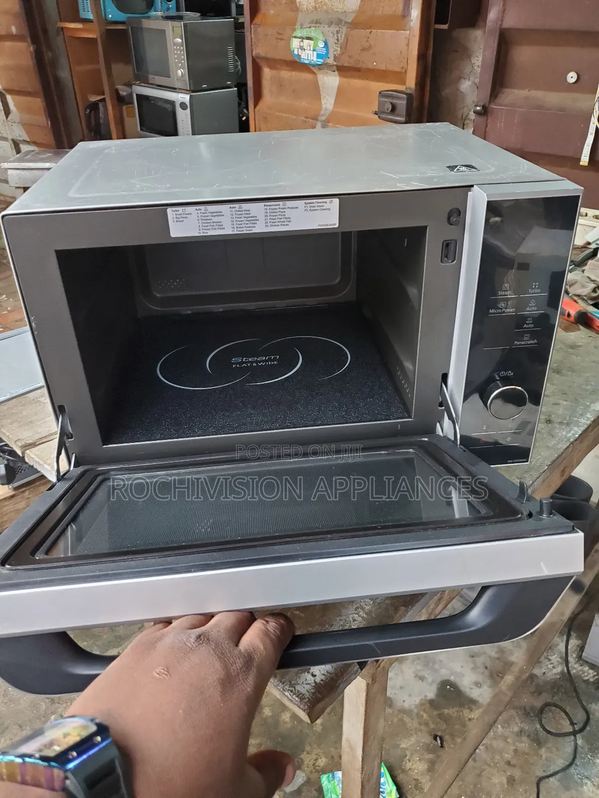 Panasonic Inverter Microwave With Flatbed Technology