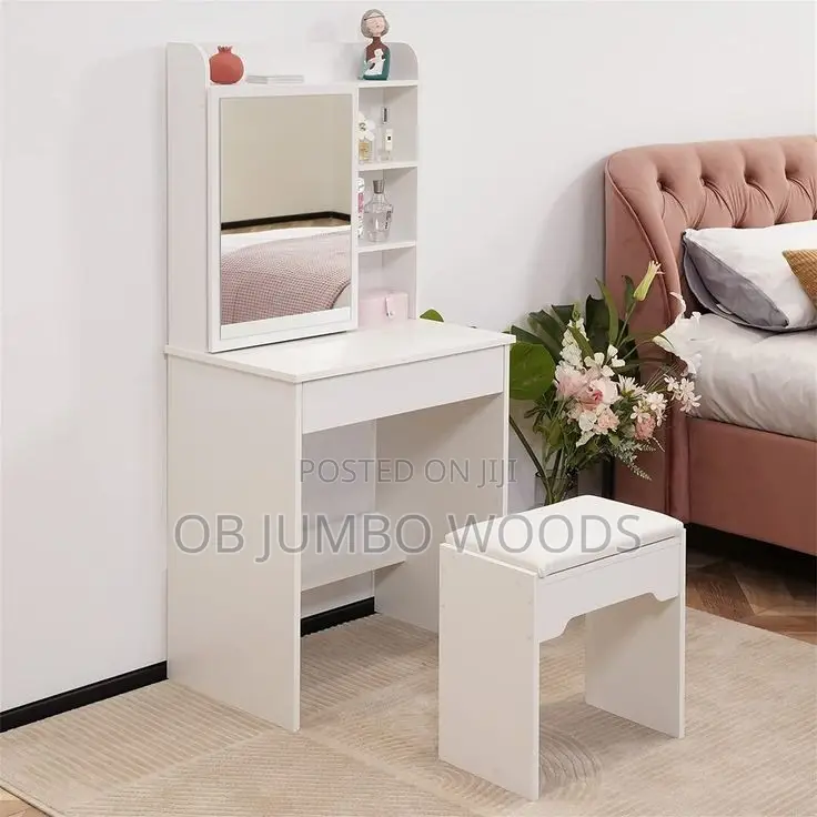 Simple Mirror Stands
