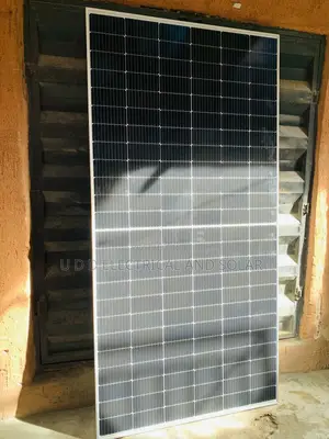 Original Jinko Solar Panel 650w 144cell Half Cut