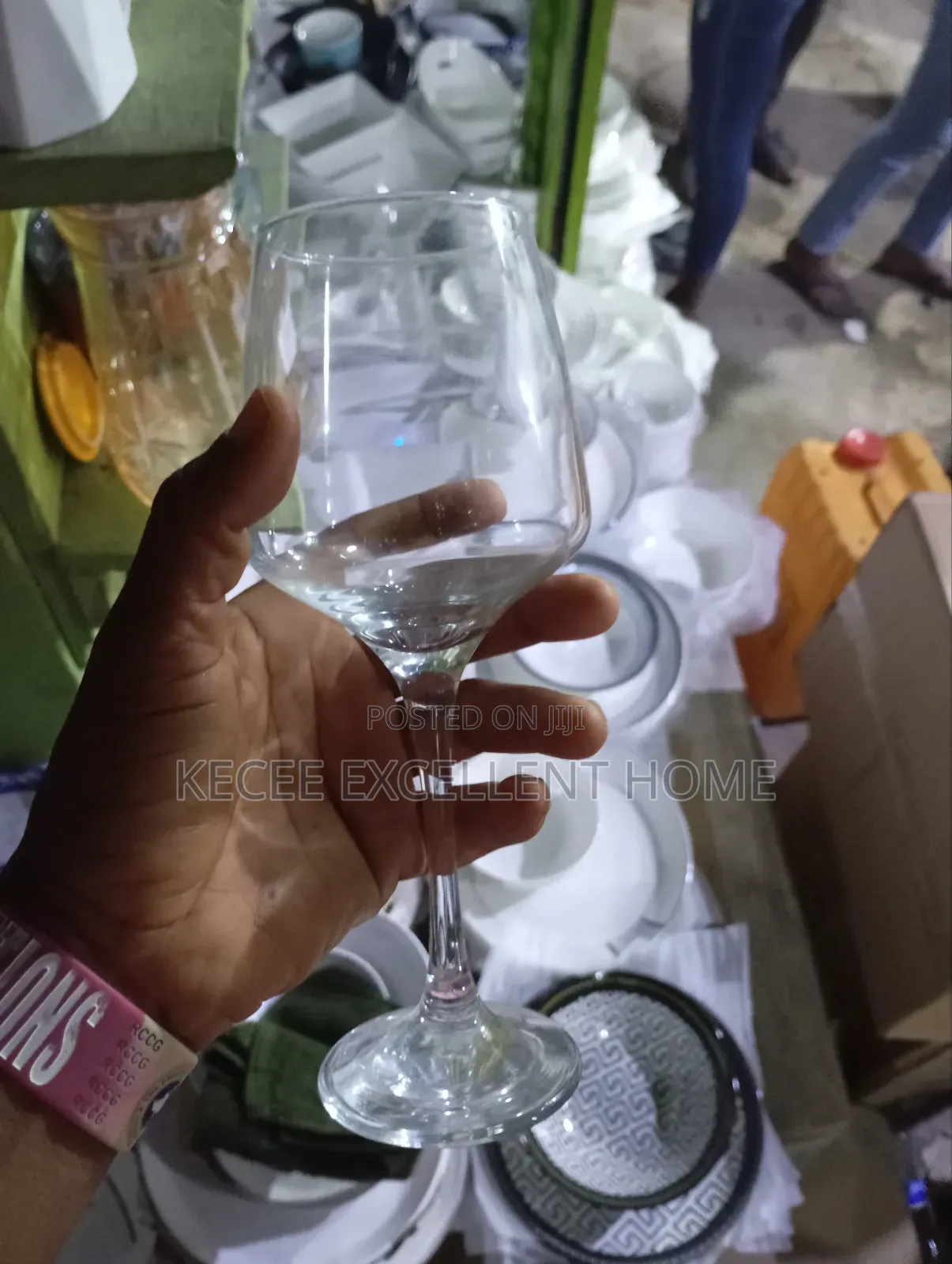 Classic Wine Glass (6 Pieces A Pack)