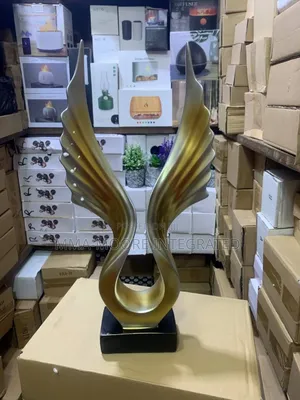 Eagle Wings Decorative Figurine