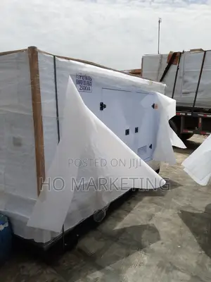 Super New Perkins 250kva Soundproof Gen