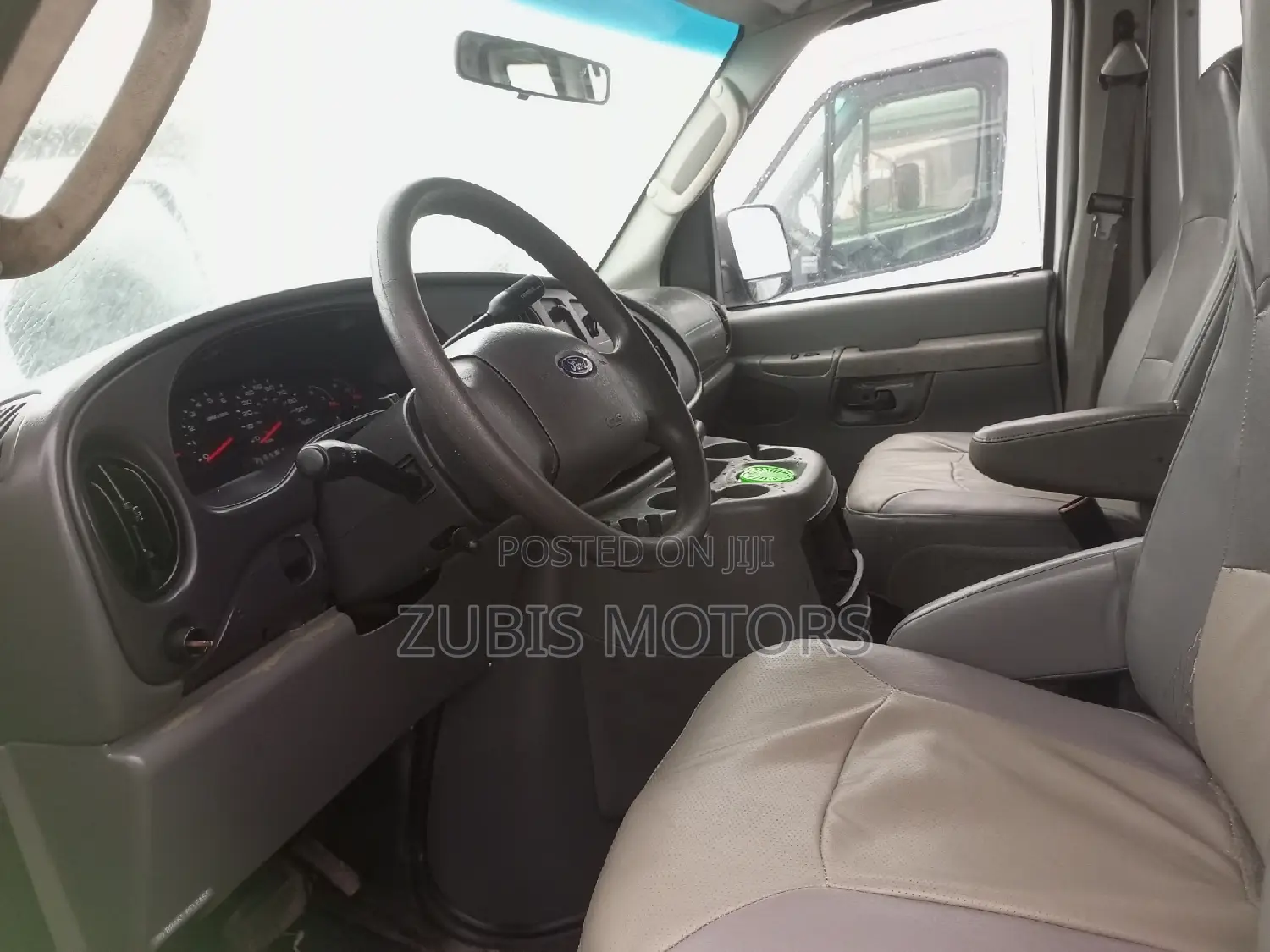 Ford E250 2006 White