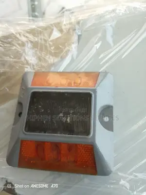 Solar Powered Road Stud Light Ground Light