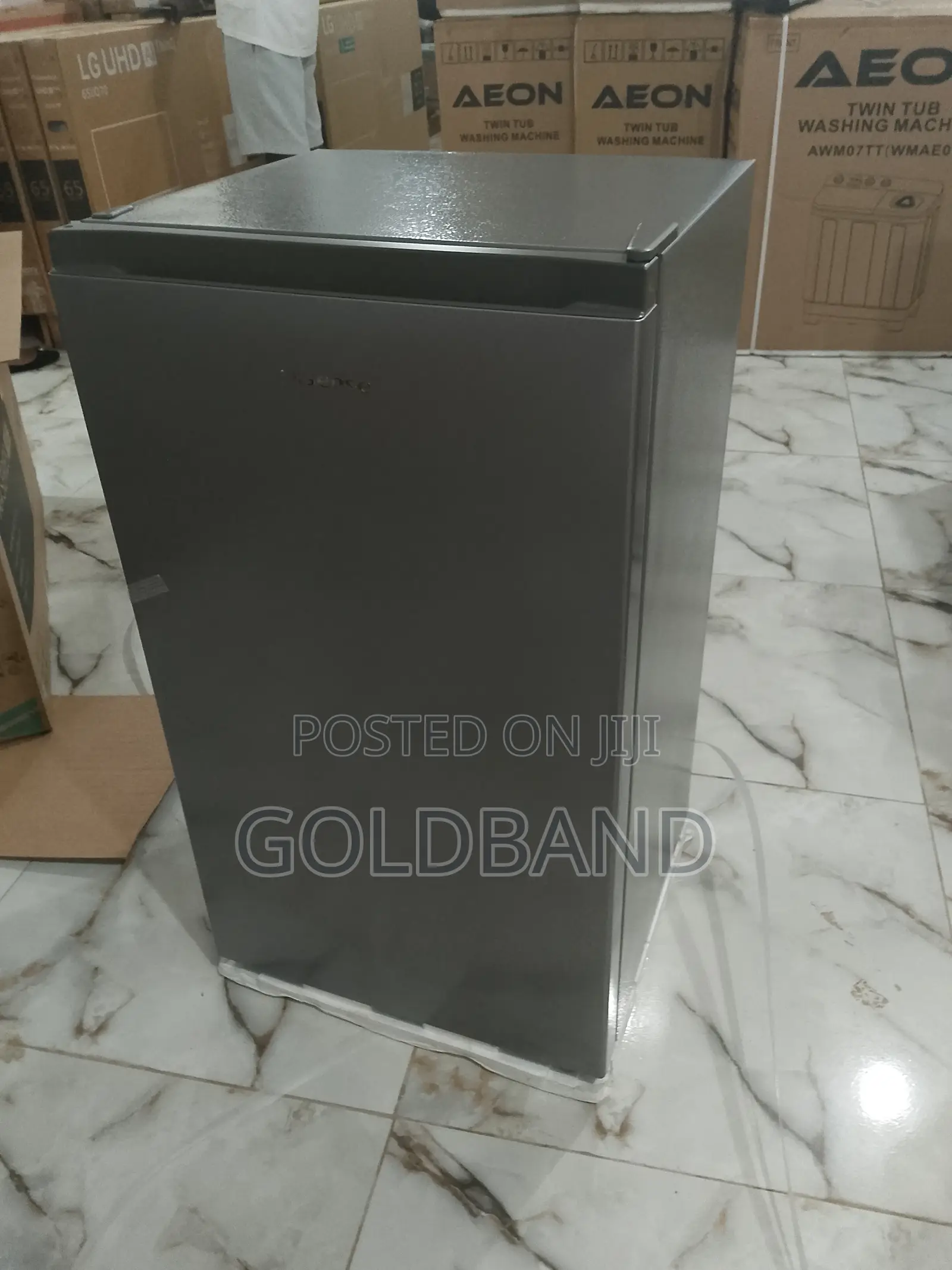 New Hisense Brand New REF093 Refrigerator