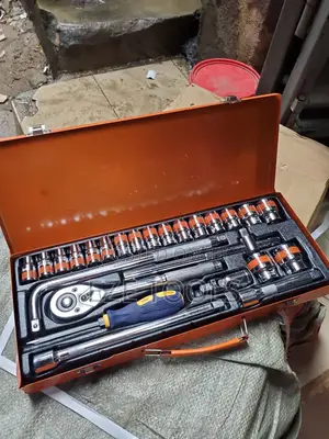 Complete Set of Socket
