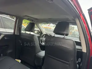Toyota RAV4 2017 Red