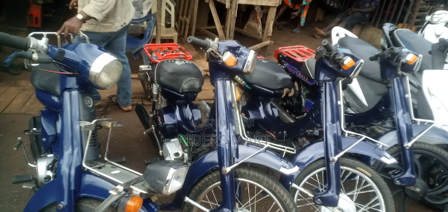Yamaha 2017 Blue