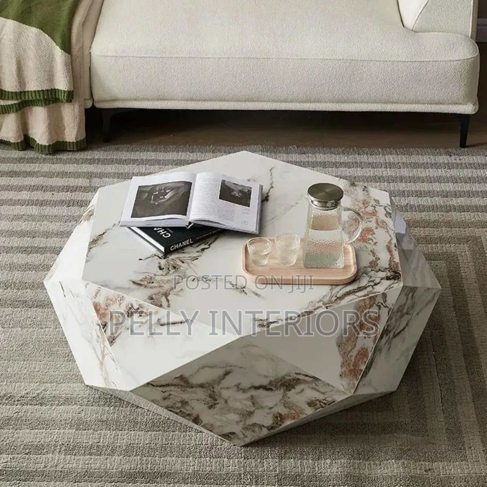 Royal Centre Table