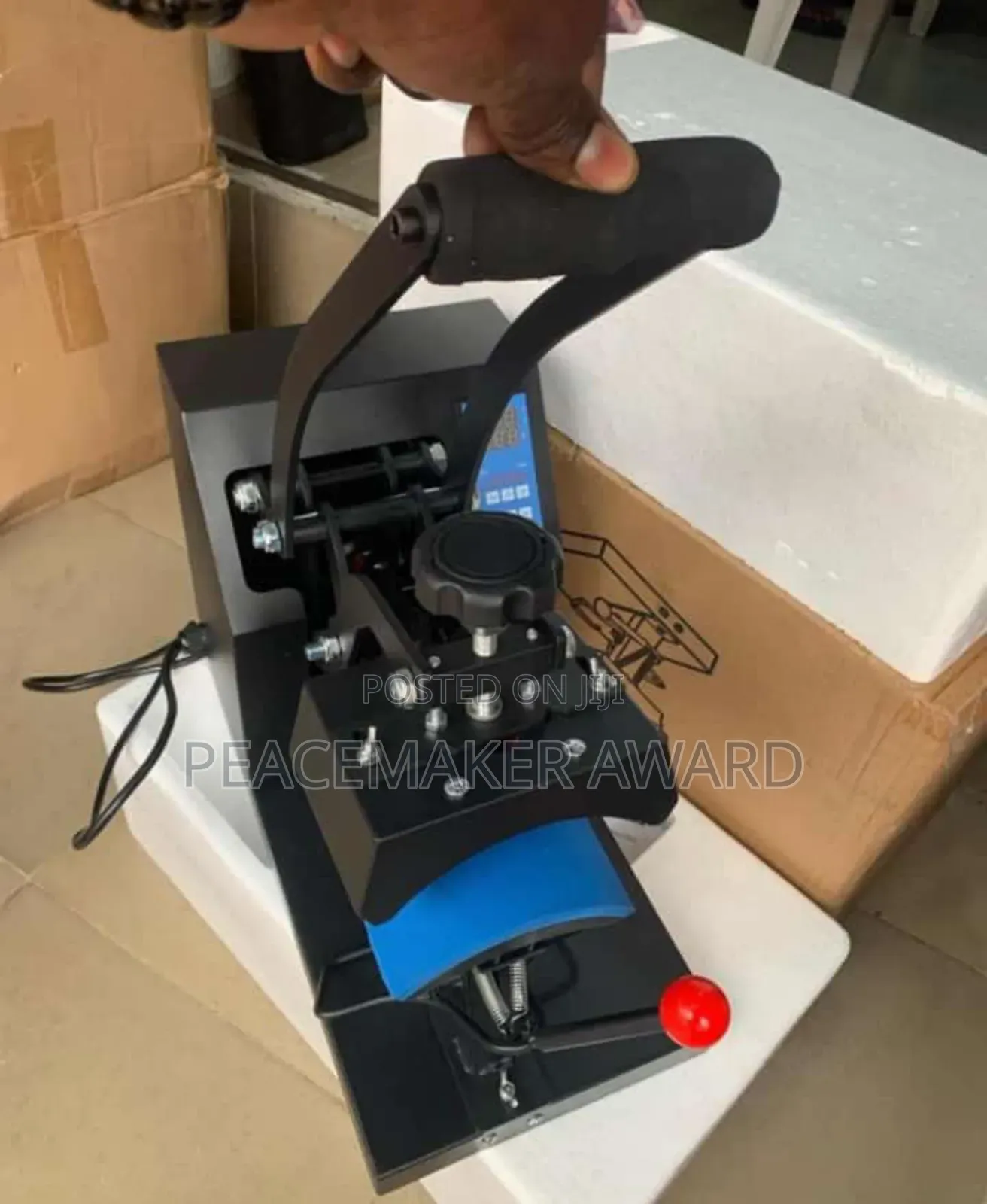 Cap Presser Machine