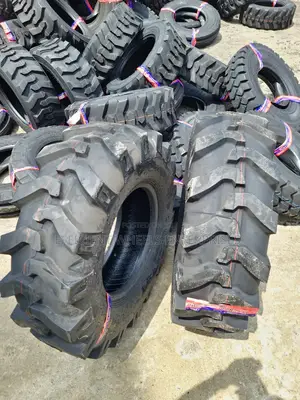12.5/80r18 Rockbuster 14ply Caterpillar Backhoe Front Tyre