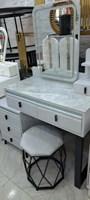 Quality Dressing Mirrow