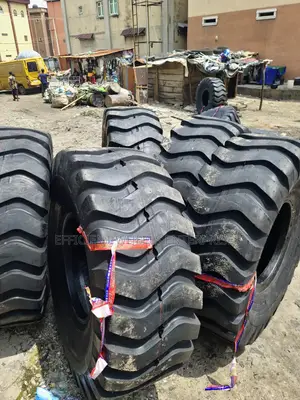 23.5-25 Rockbuster 966c Payloader Tyres