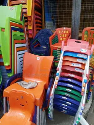 Executive Baby Chair And Table