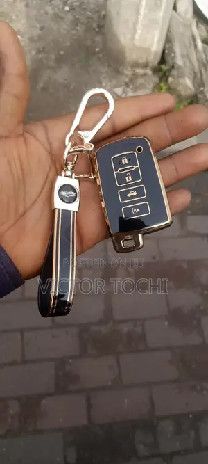 Tpu Remote Key Pouch Avalon 2014 , Rav 4 2017 Etc