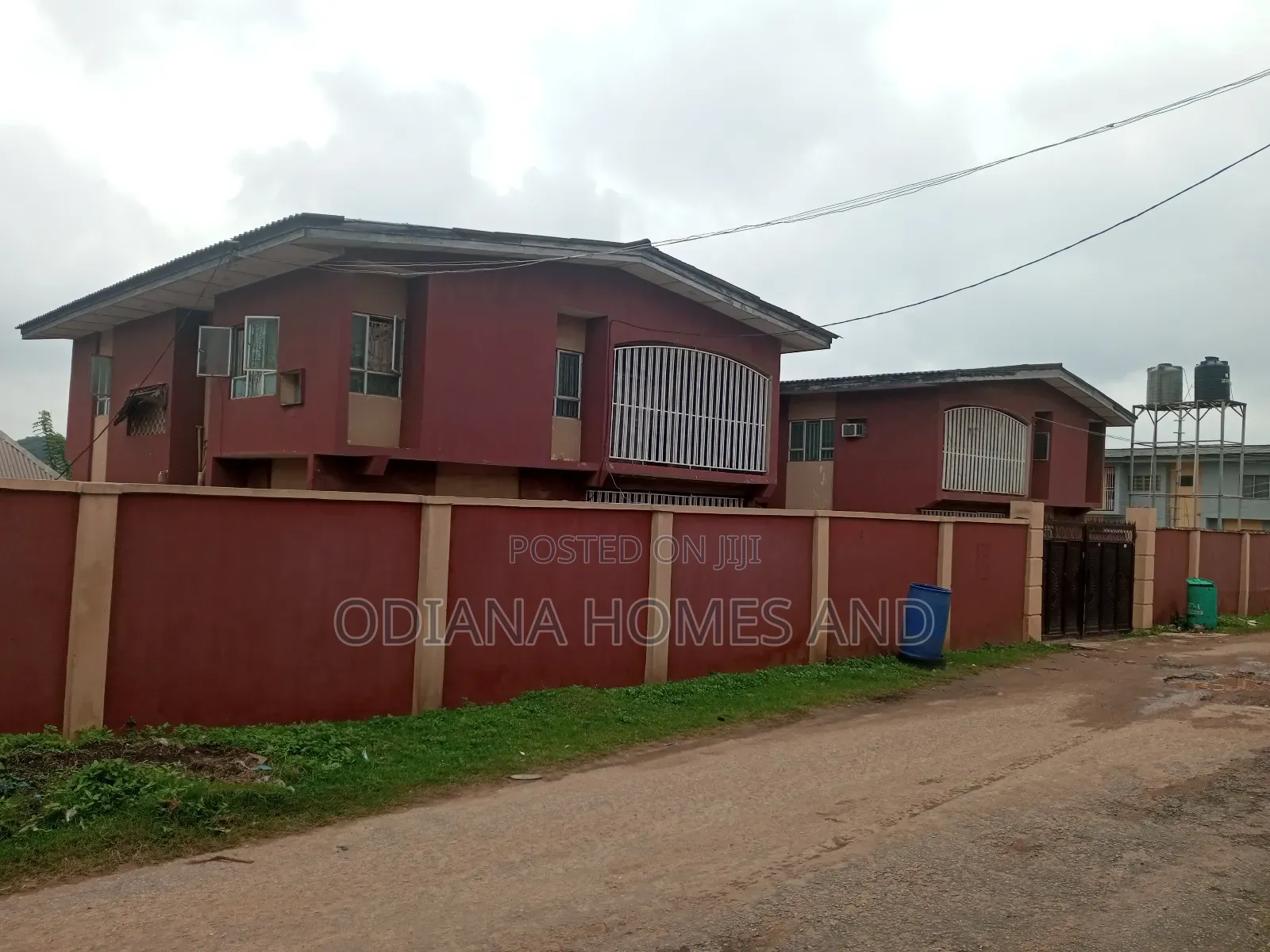 10bdrm Duplex in Ikolaba Gra, Ibadan for sale