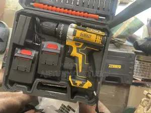 Screwing Machine