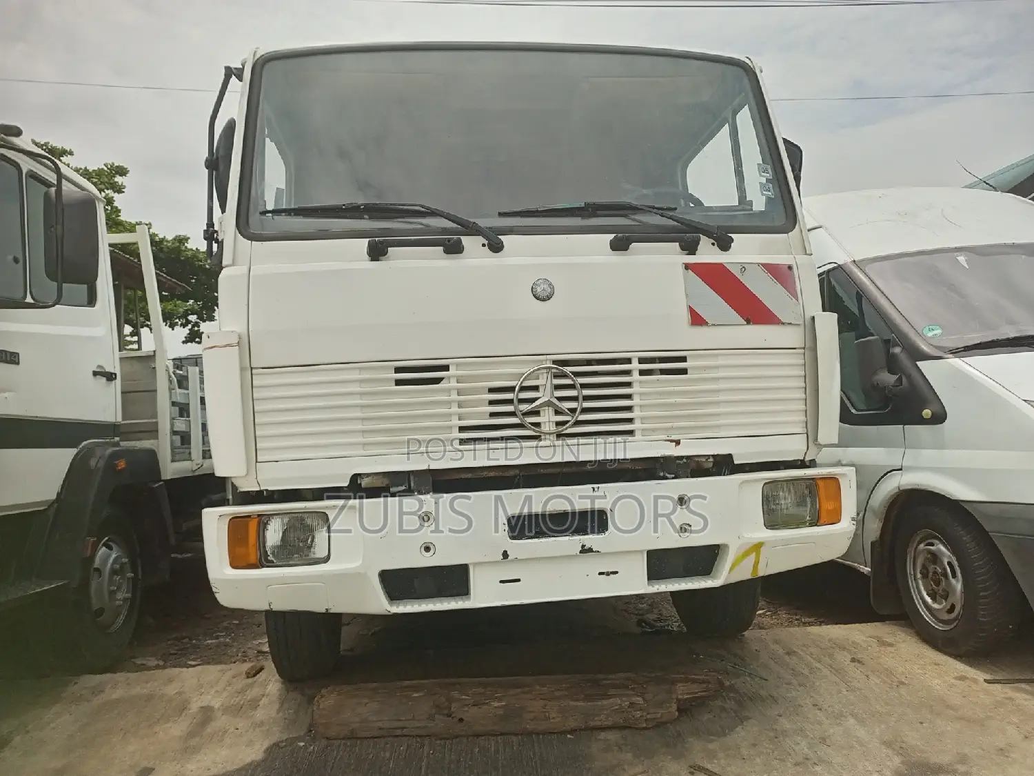 Mercedes 814