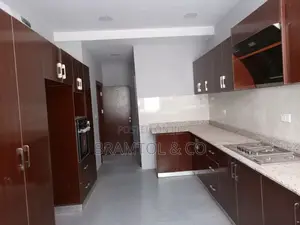 4bdrm Townhouse / Terrace in Guzape District for rent