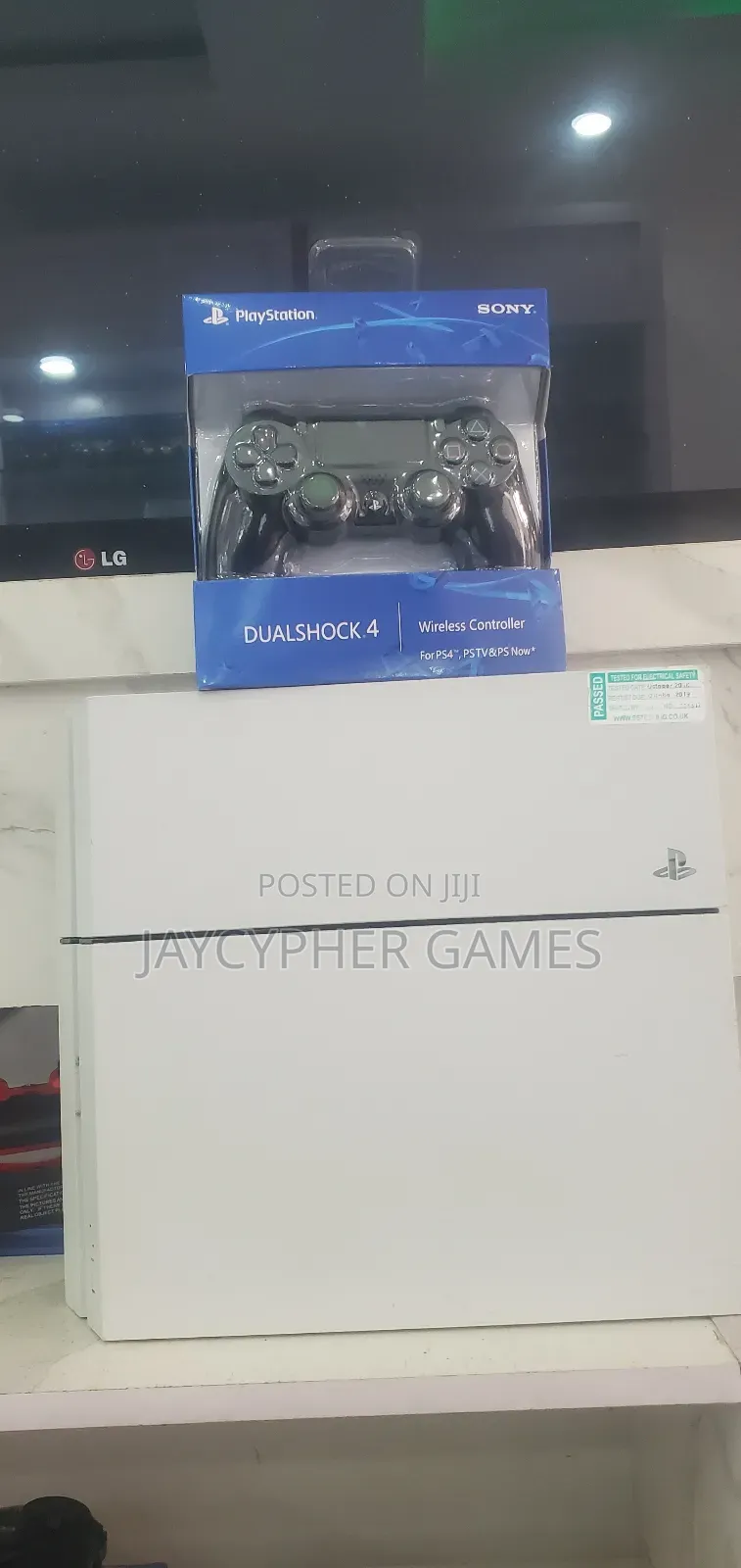 Playstation 4 Phat Low Version