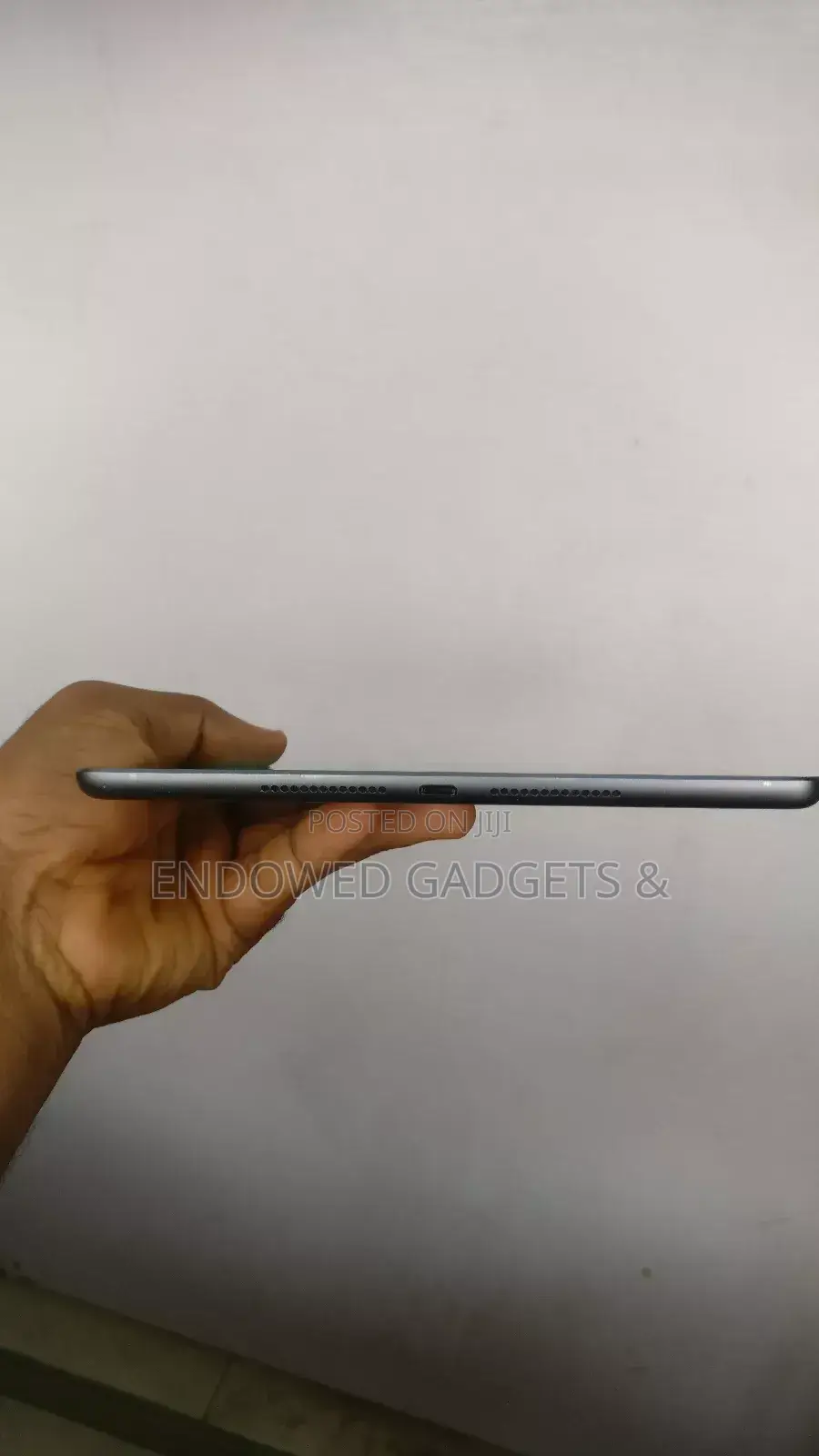Apple iPad 10.2 (2019) 128 GB Gray
