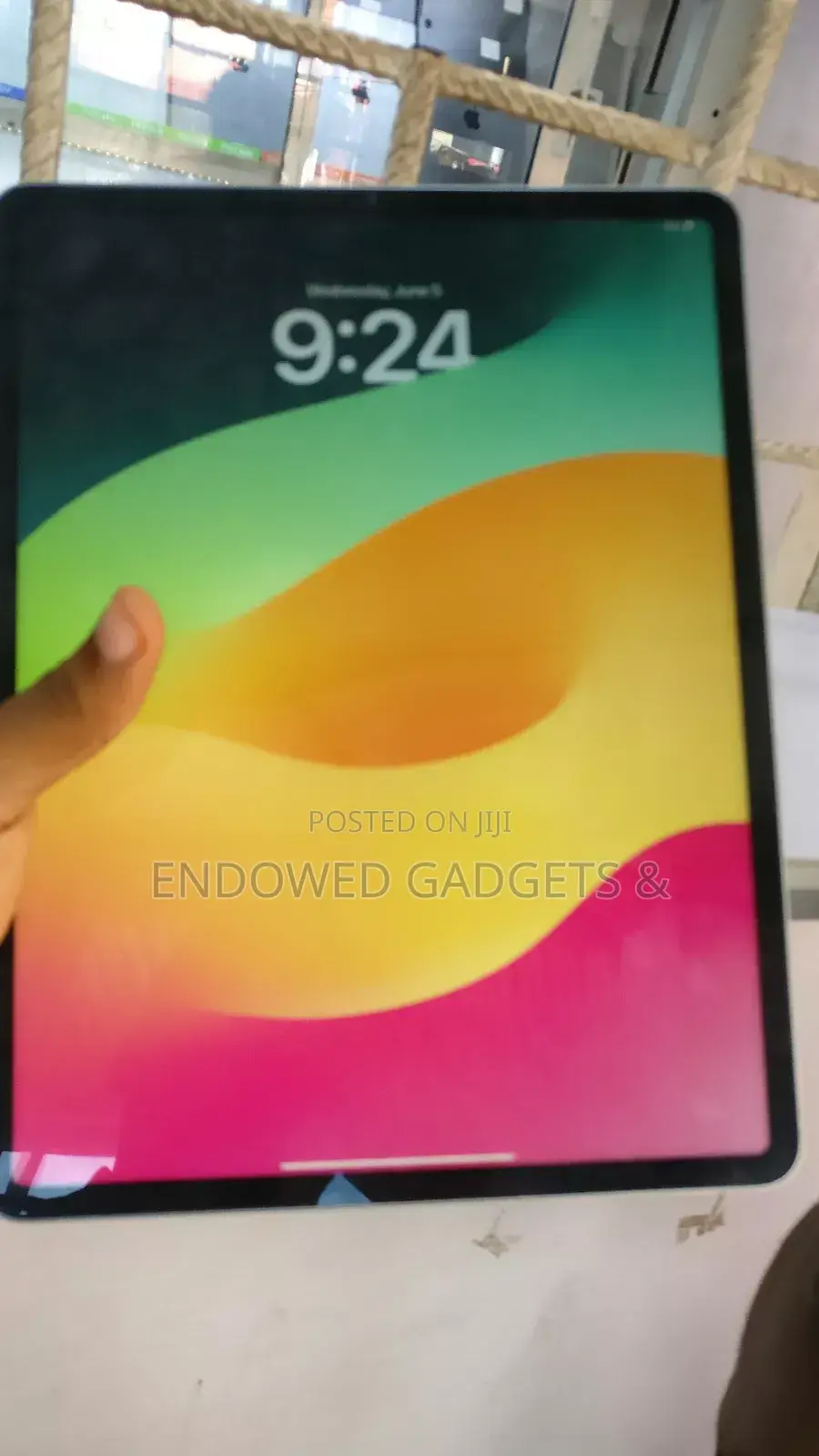 Apple iPad Pro 12.9 (2022) 256 GB Silver