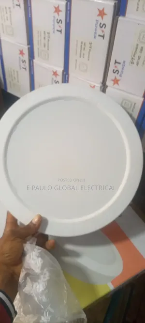 30 Wats Led AKT SURFACE LIGHT