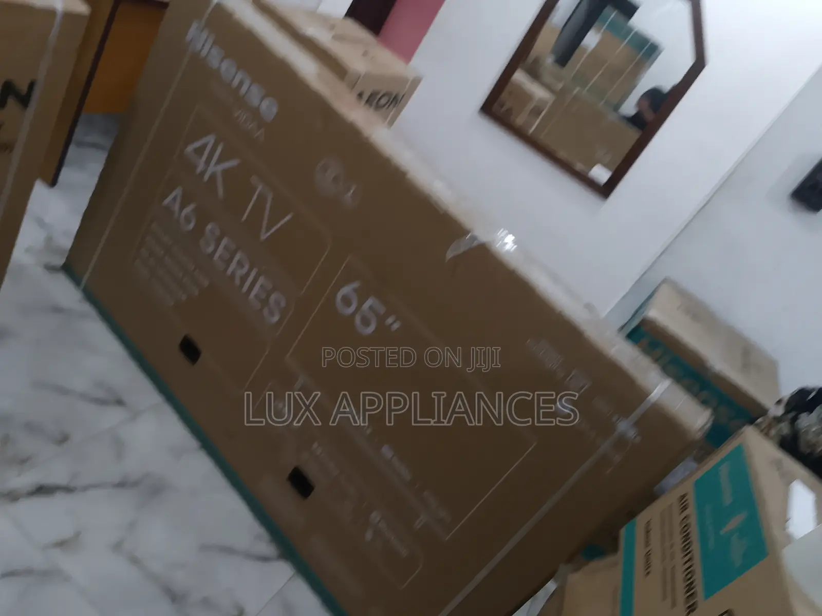 Hisense 65 Inches TV