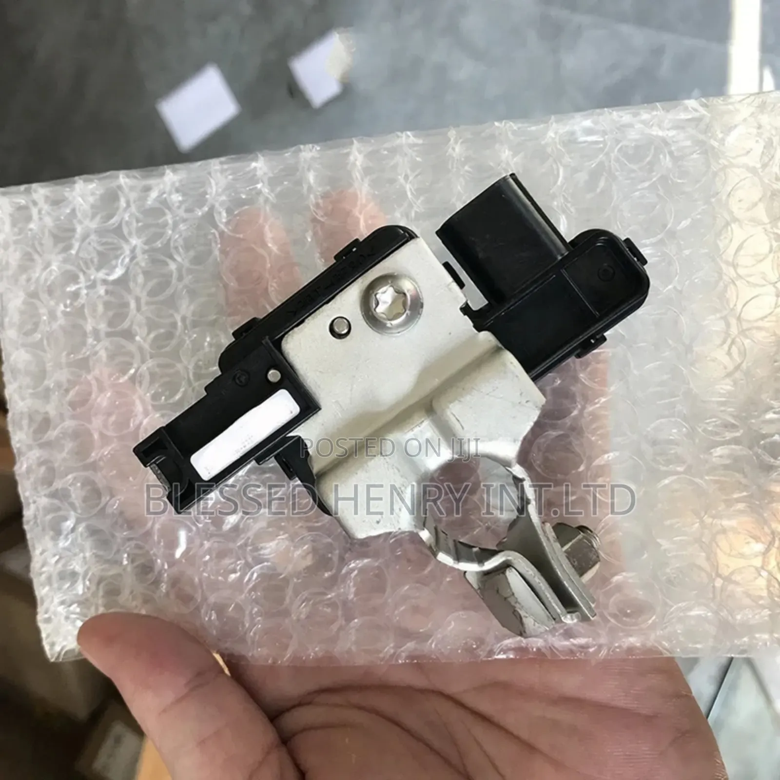 Battery Sensor Terminal