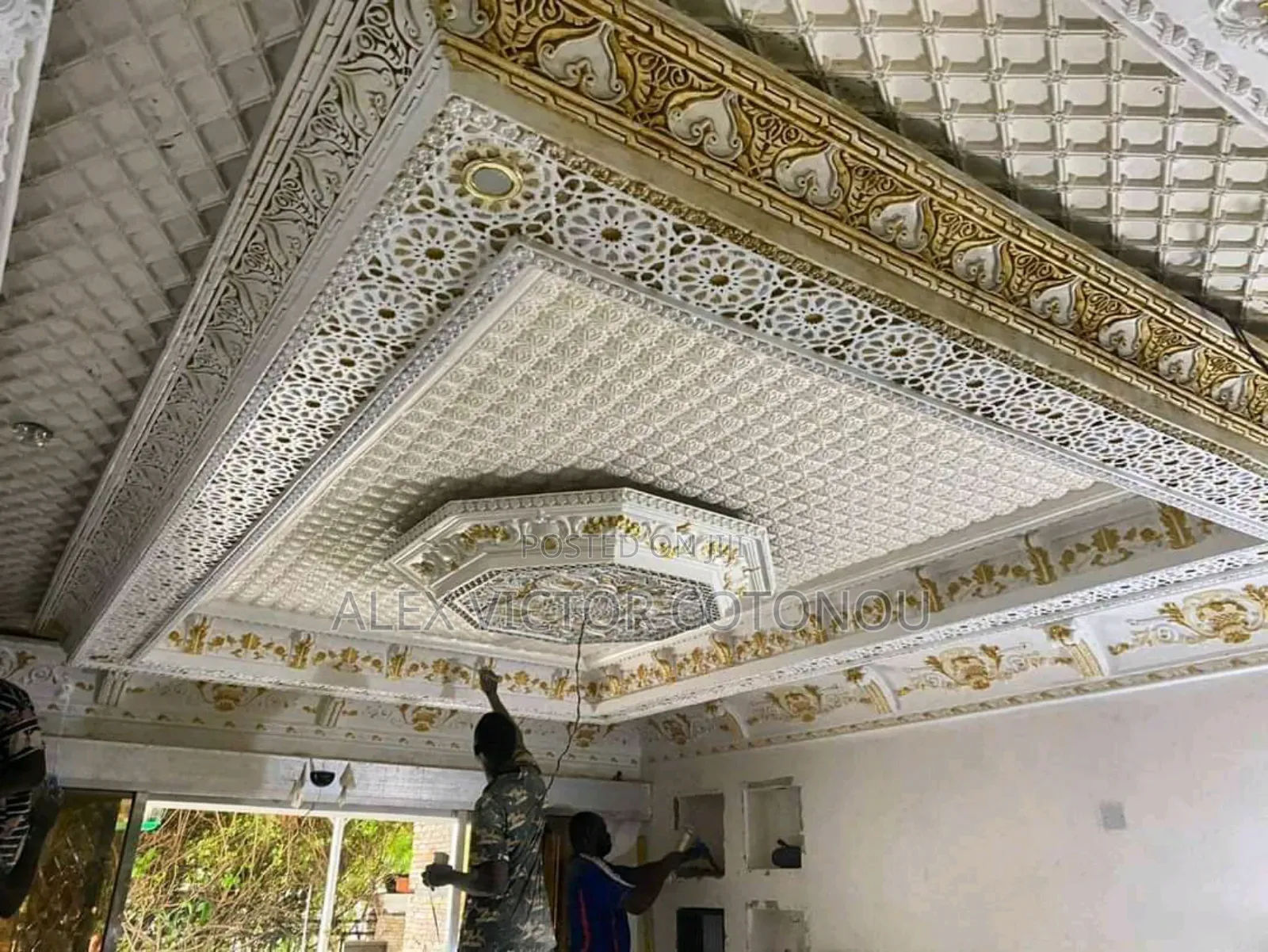 Royal Pop Ceiling
