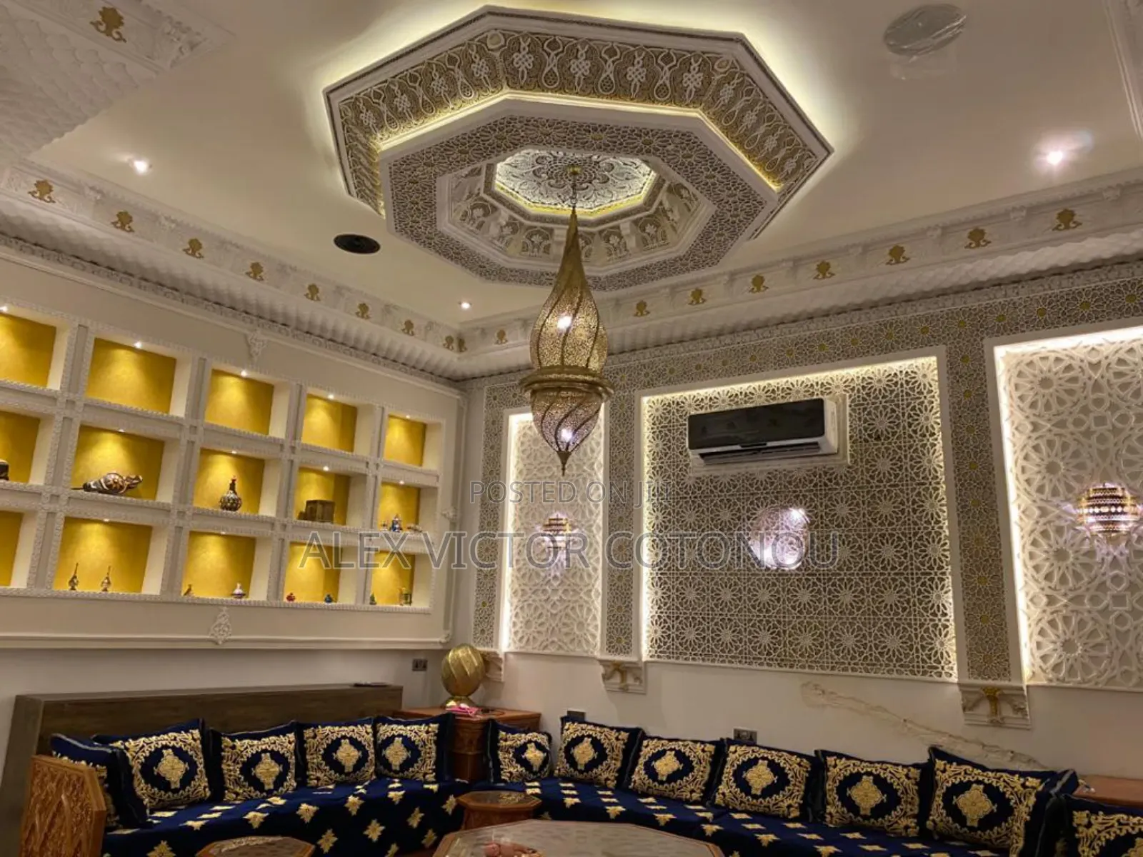 Royal Pop Ceiling