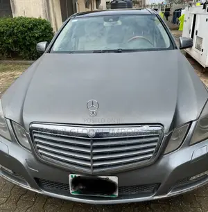 Mercedes-Benz E350 2010 Silver