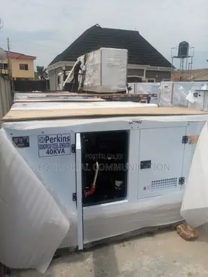 40KVA Perkins Soundproof Diesel Generator