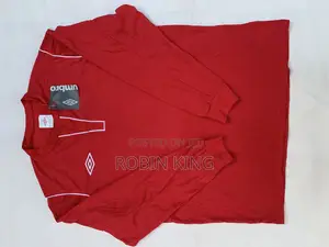 Photo - UMBRO Men Plain Jersey Top Size L