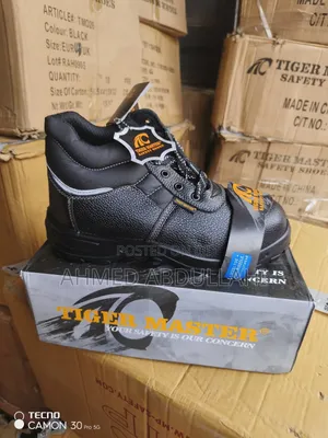 Tiger Master Safety Boots