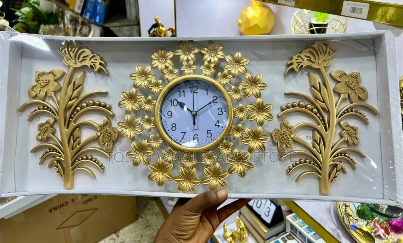 Clock Decor 3-piece Set