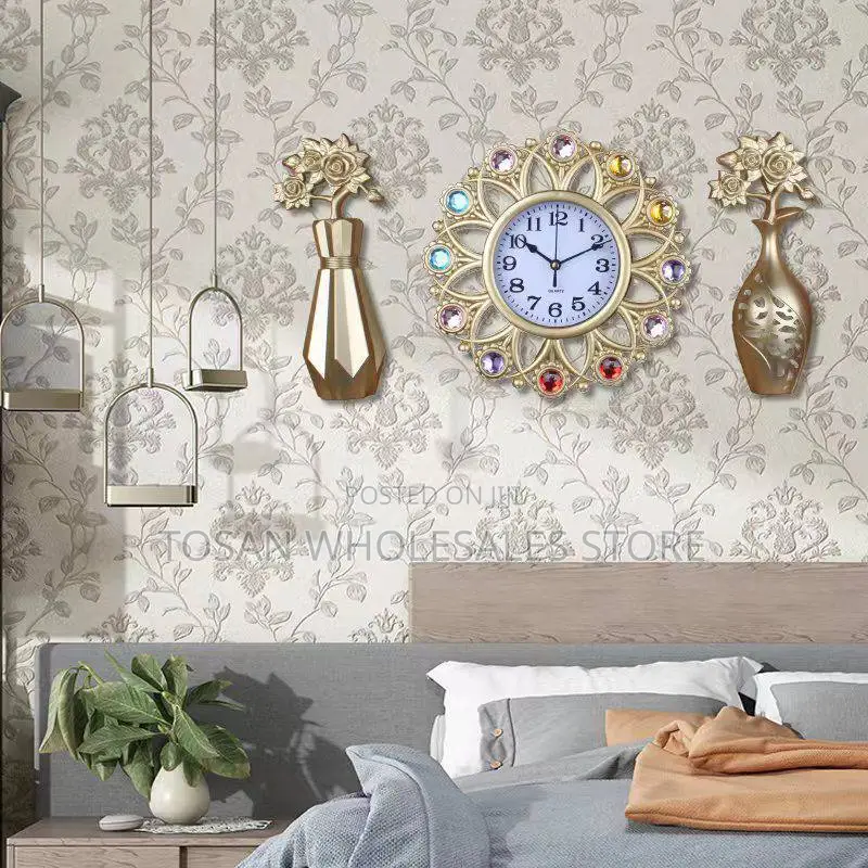Clock Decor 3-piece Set
