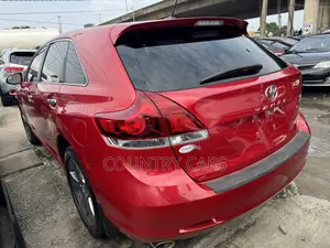 Toyota Venza XLE AWD V6 2013 Red
