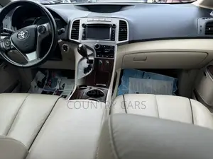 Toyota Venza XLE AWD V6 2013 Red
