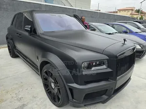 Rolls-Royce Cullinan Base 2019 Black