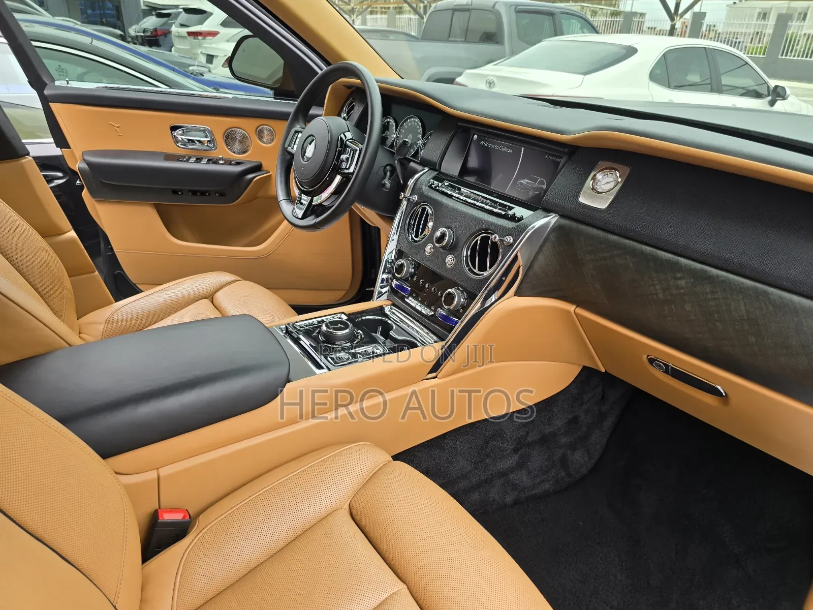 Rolls-Royce Cullinan Base 2019 Black
